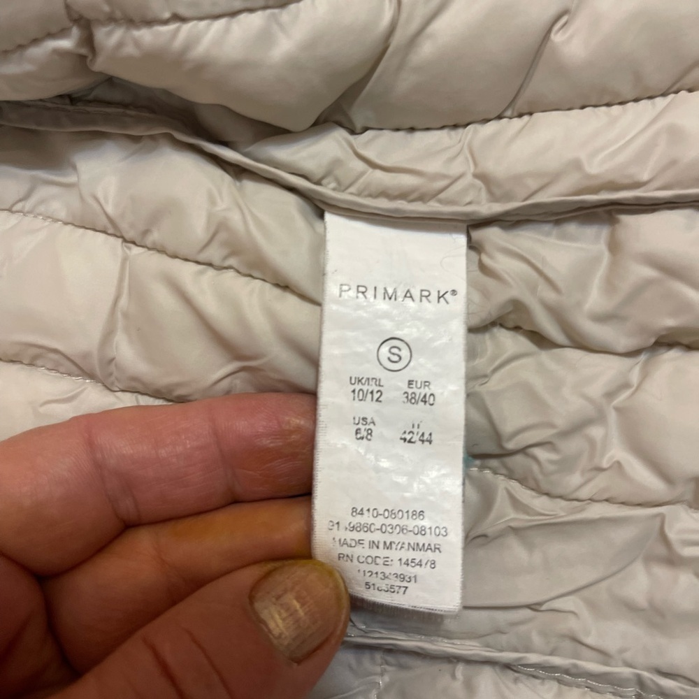 Set of 2 womens puffer jackets Primark light grey and dust pink size S (6-8) - Picture 5 of 10